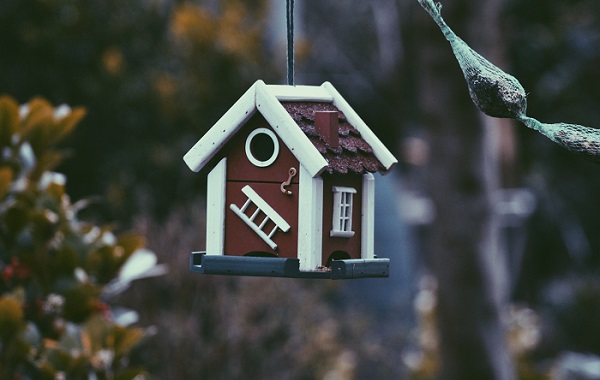 Višje povračilo prevoza na delo in z dela tudi v dejavnosti poslovanja z nepremičninami